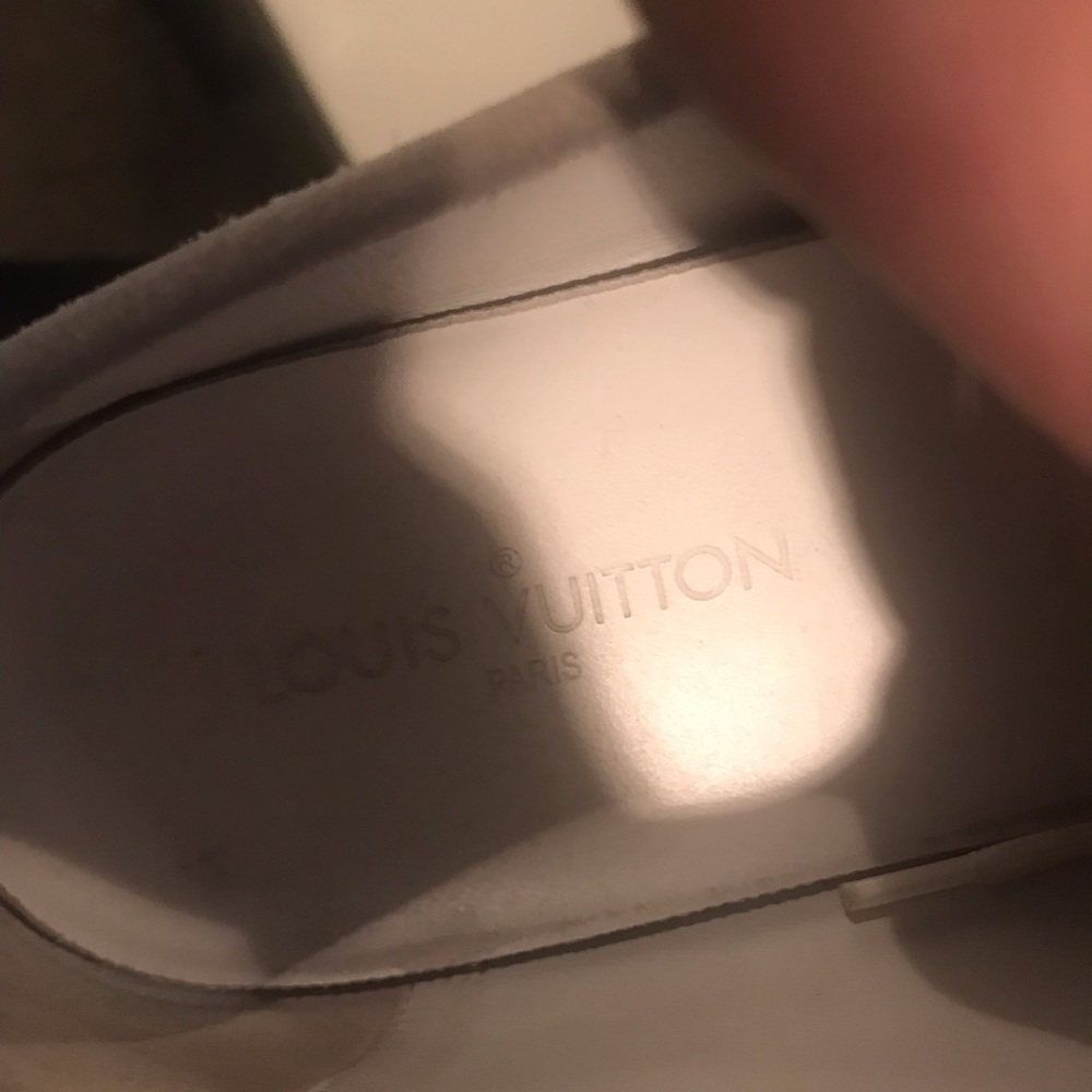 AUTHENTIC LOUIS VUITTON MENS shoes size 7.5 men’s - Picture 8 of 8